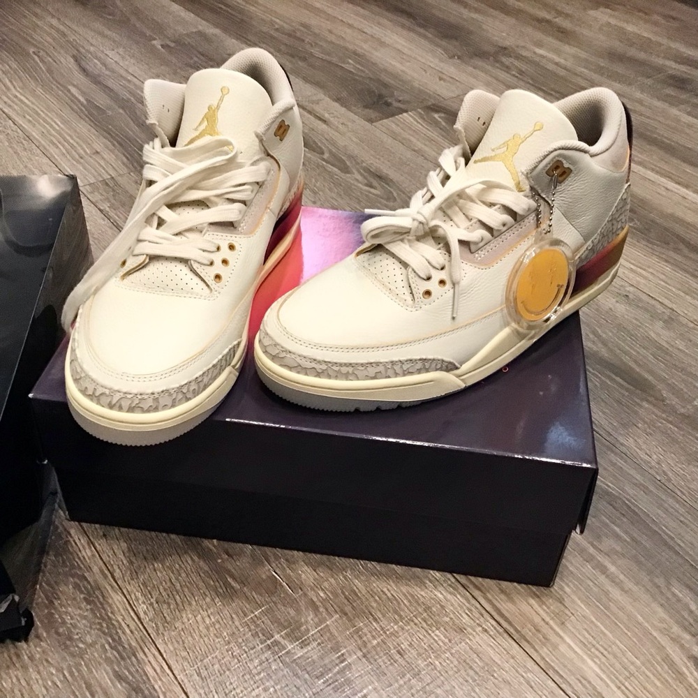 NIB MENS Nike Air‎ Jordan 3 Retro x J. Balvin Mid Medellin Sunset shoe 10.5